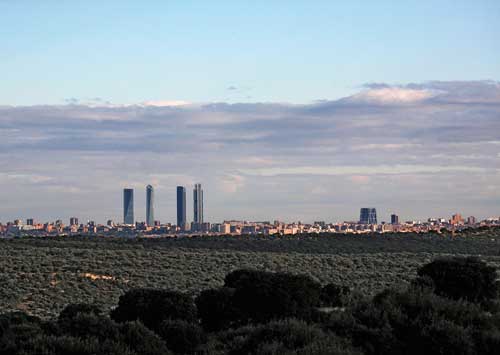 fotografía de la Torre de Cristal