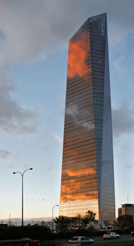 fotografía de la Torre de Cristal